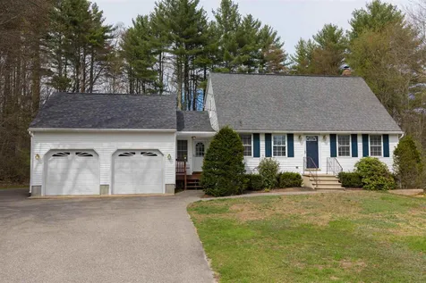 1 Morgan Farm Road Raymond NH 03077