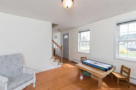 1 Morgan Farm Road Raymond NH 03077