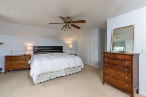 1 Morgan Farm Road Raymond NH 03077