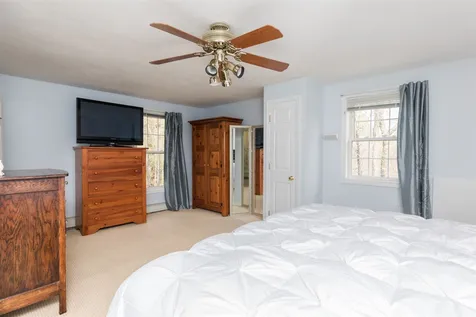 1 Morgan Farm Road Raymond NH 03077