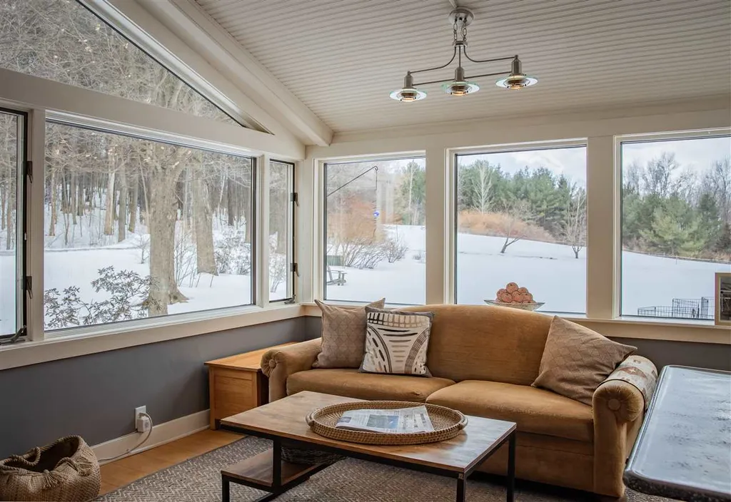 236 Lucy's Lane Charlotte VT 05445