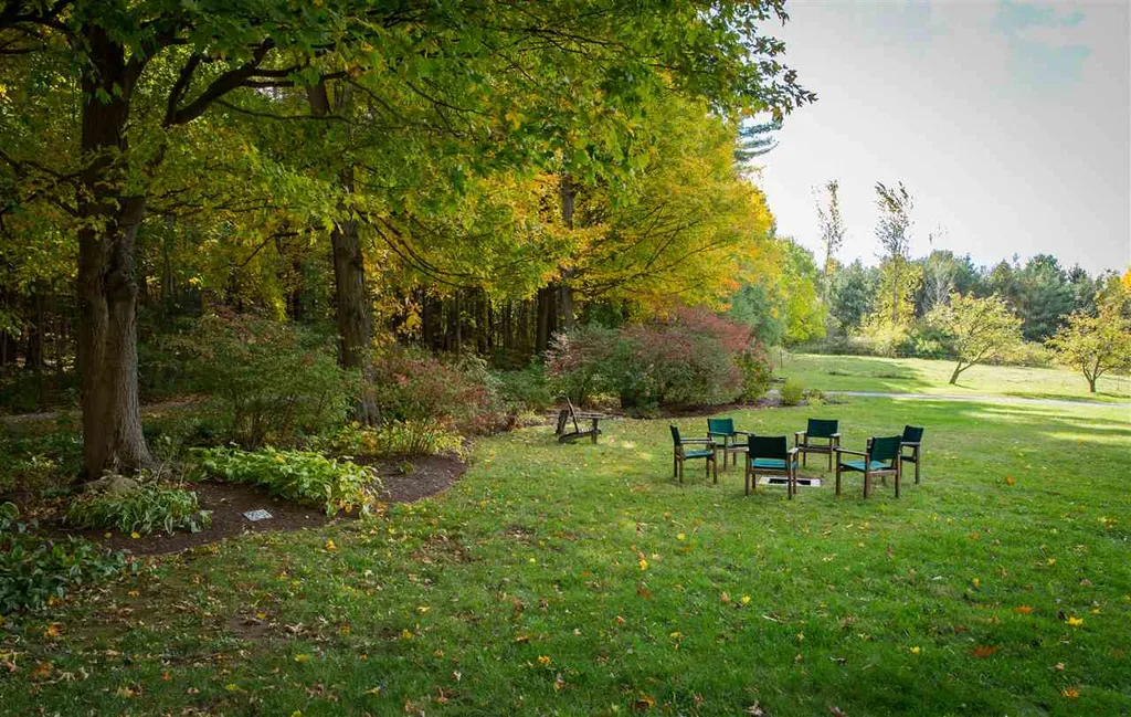 236 Lucy's Lane Charlotte VT 05445