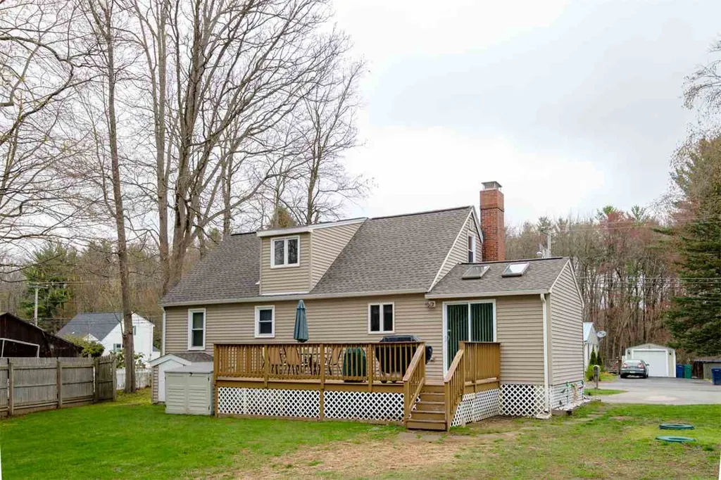 12 Mary Batchelder Road Hampton NH 03842