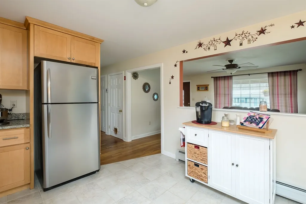 12 Mary Batchelder Road Hampton NH 03842