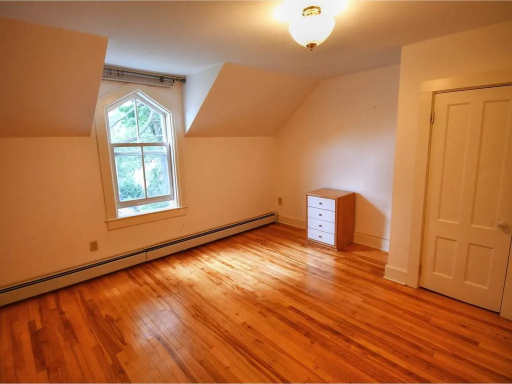 22 Prospect Street Essex VT 05452