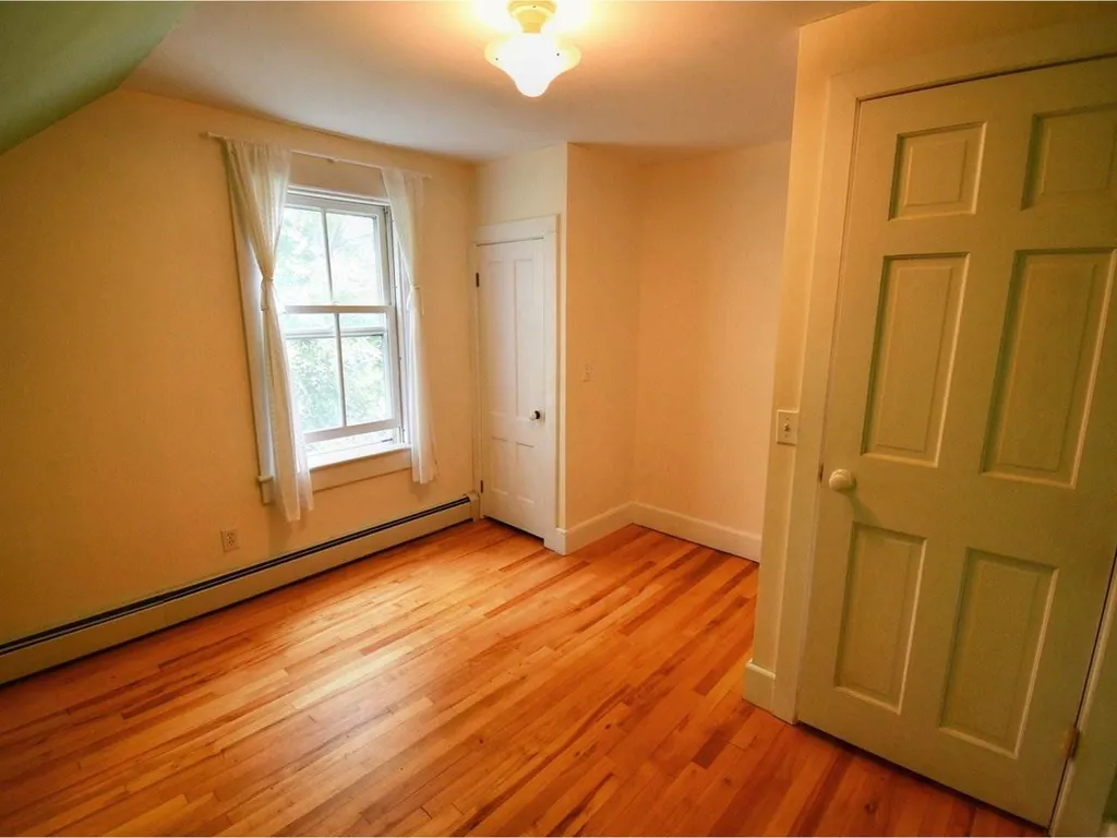 22 Prospect Street Essex VT 05452