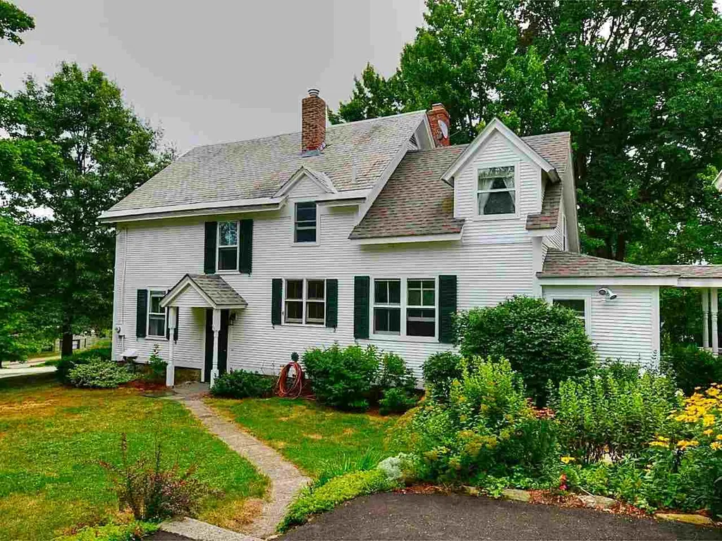 22 Prospect Street Essex VT 05452