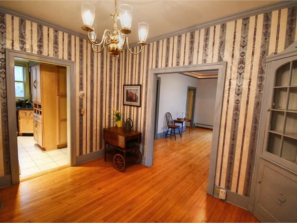 22 Prospect Street Essex VT 05452