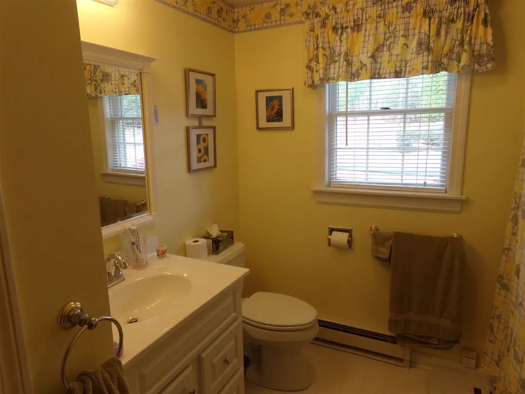 98 Washington Road Freedom NH 03836