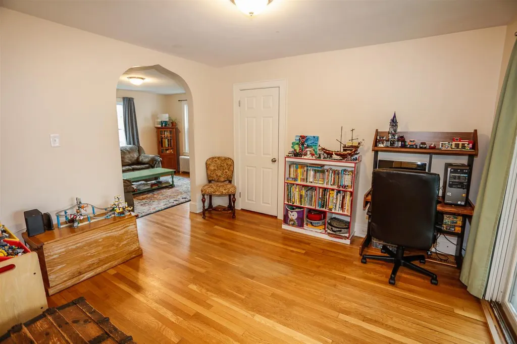 304 Cilley Road Manchester NH 03103