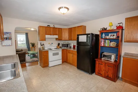 304 Cilley Road Manchester NH 03103
