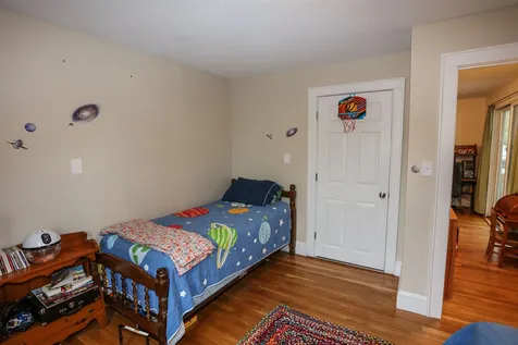 304 Cilley Road Manchester NH 03103