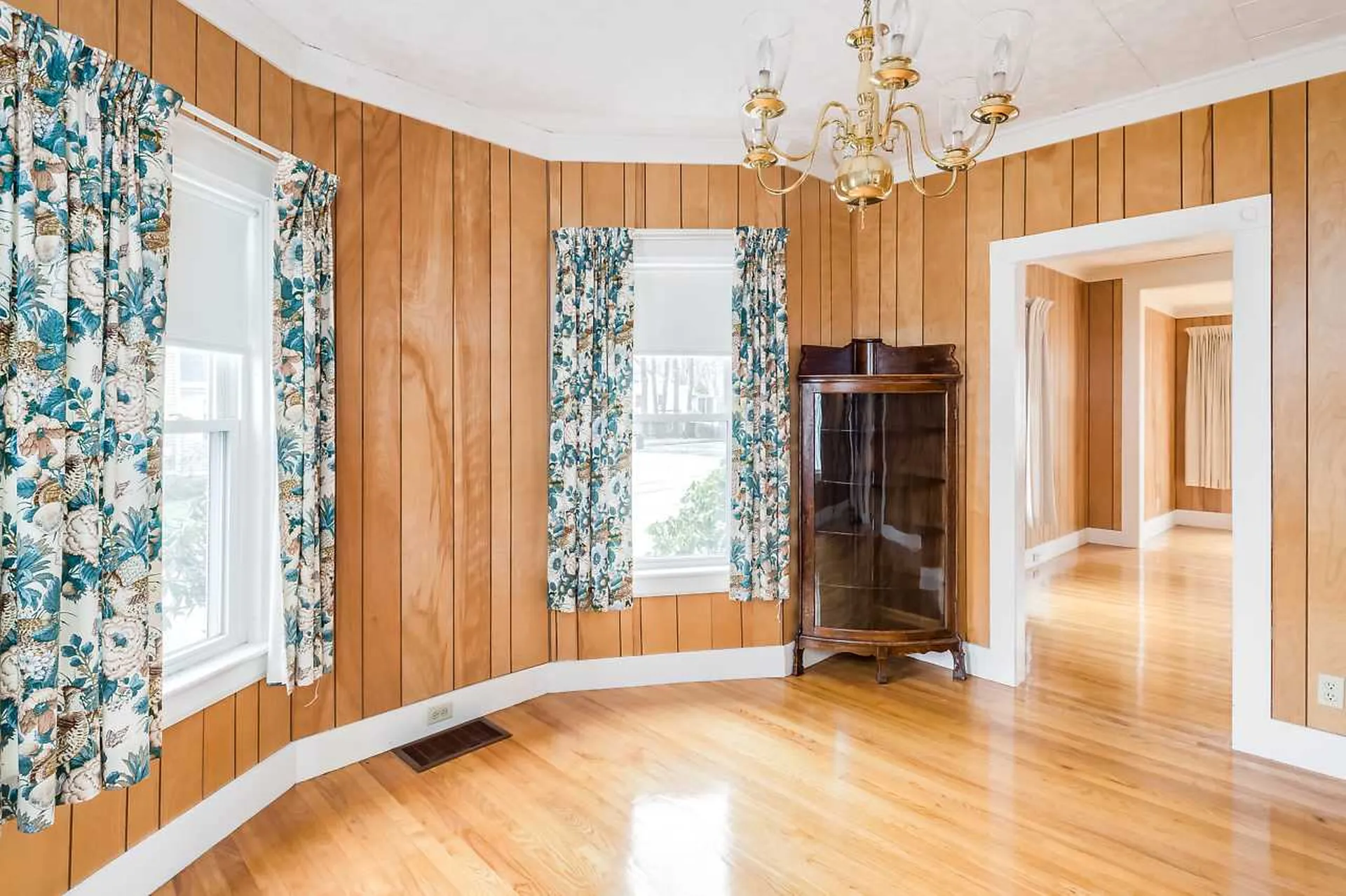 294 Thornton Street Portsmouth NH 03801