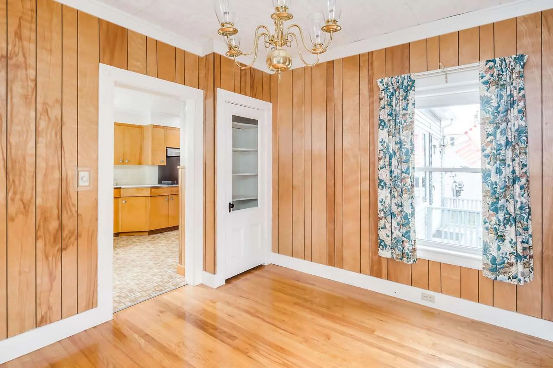 294 Thornton Street Portsmouth NH 03801