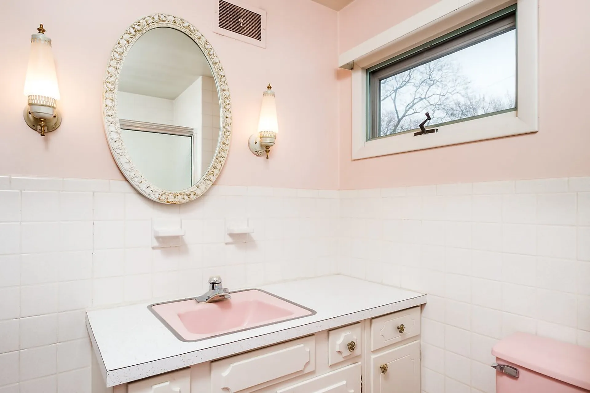 294 Thornton Street Portsmouth NH 03801