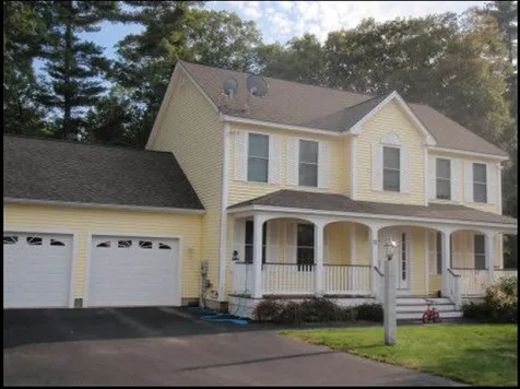 12 Carnation Circle Nashua NH 03062