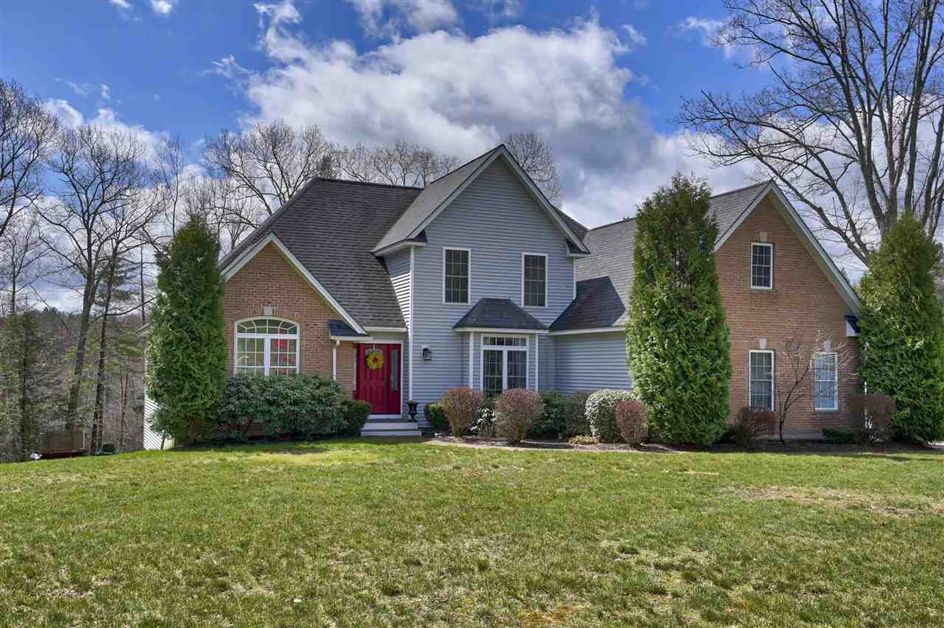 14 Riverbend Drive Sandown NH 03873