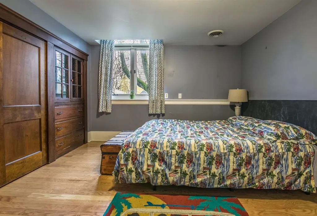67 Union Street Winooski VT 05404