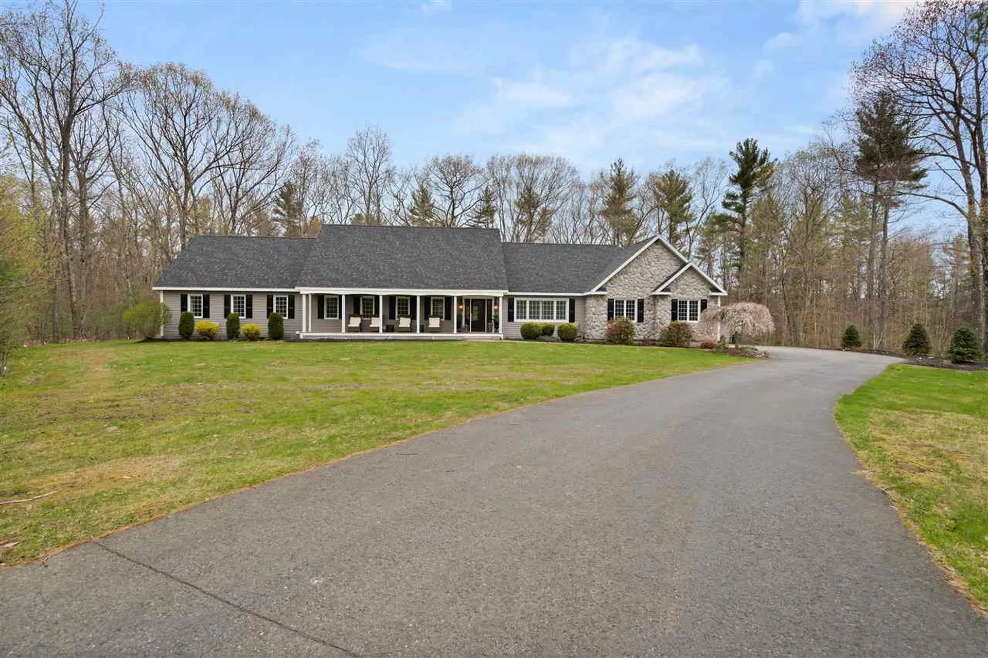 6 Leeds Road Windham NH 03087