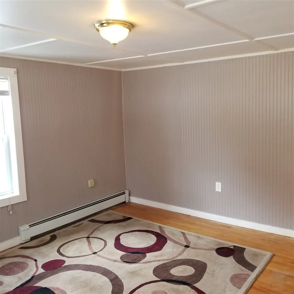 3 Howard Street Pembroke NH 03275