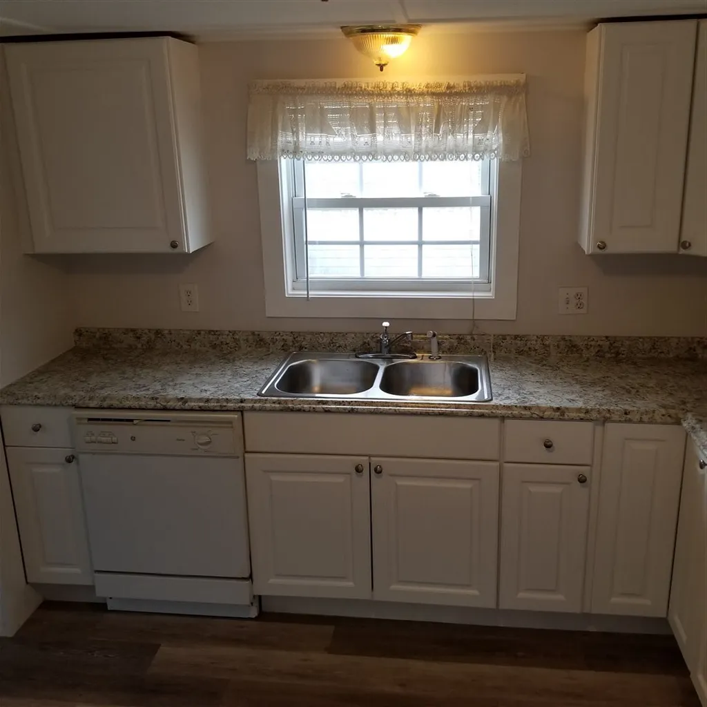 3 Howard Street Pembroke NH 03275