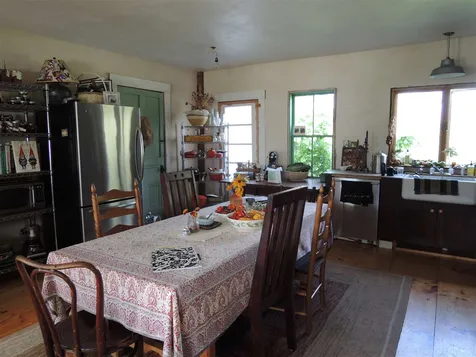 2692 East Warren Road Waitsfield VT 05673-2692