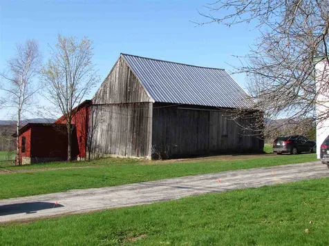 2692 East Warren Road Waitsfield VT 05673-2692