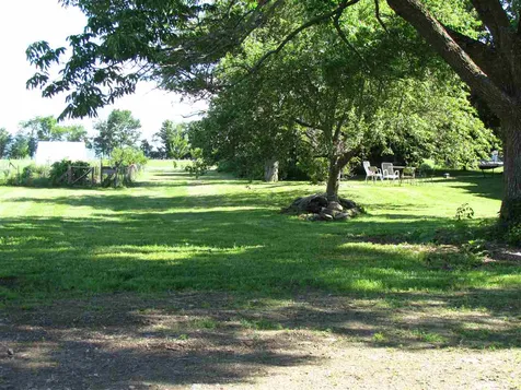 2692 East Warren Road Waitsfield VT 05673-2692