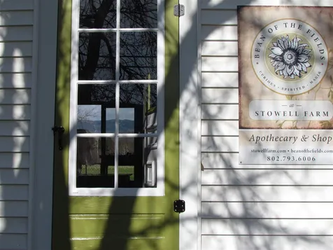 2692 East Warren Road Waitsfield VT 05673-2692