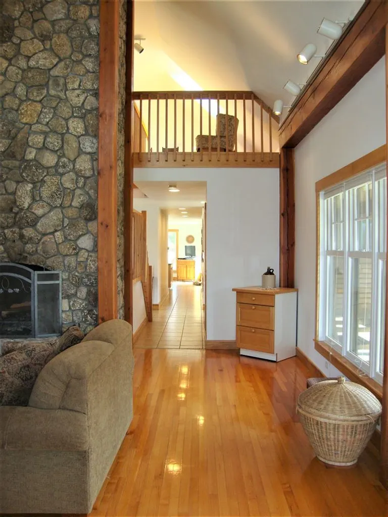35 Twist Hill Road Wilmot NH 03287