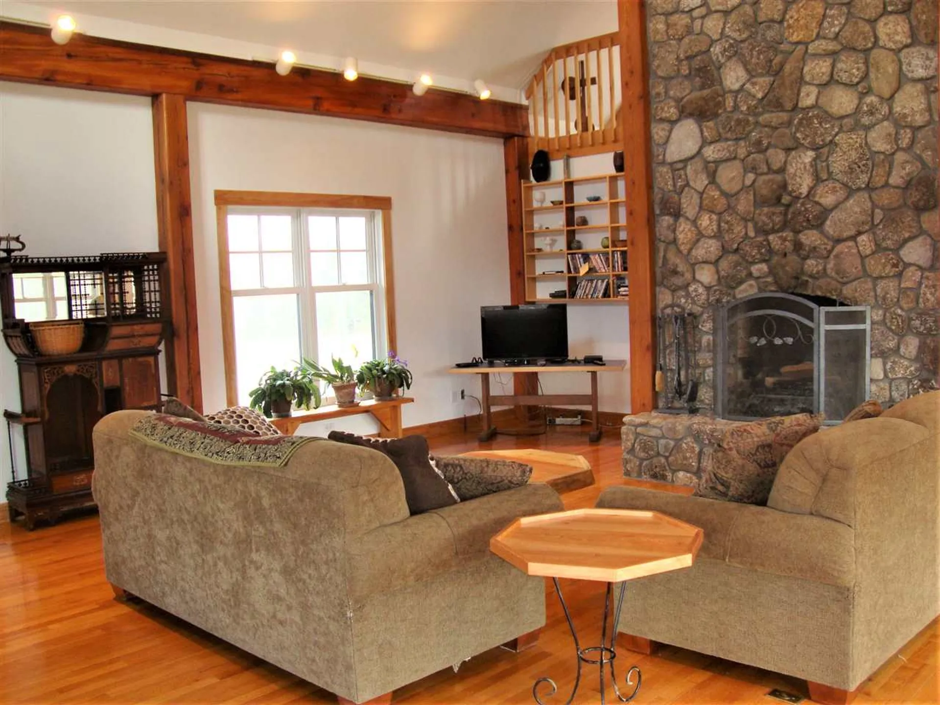 35 Twist Hill Road Wilmot NH 03287
