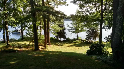 74 Edgewater Drive Barrington NH 03825