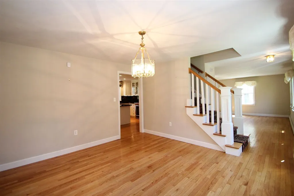 16 Victoria Circle Rochester NH 03867