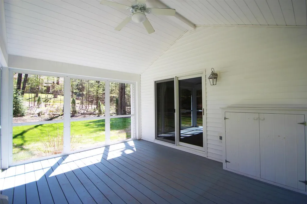 16 Victoria Circle Rochester NH 03867