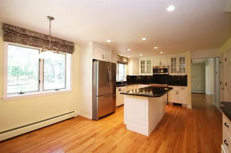16 Victoria Circle Rochester NH 03867