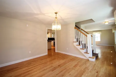16 Victoria Circle Rochester NH 03867