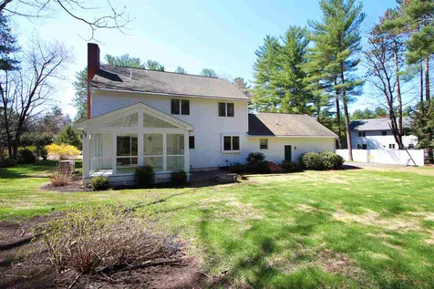 16 Victoria Circle Rochester NH 03867