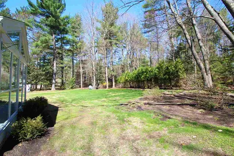 16 Victoria Circle Rochester NH 03867