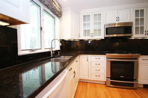 16 Victoria Circle Rochester NH 03867