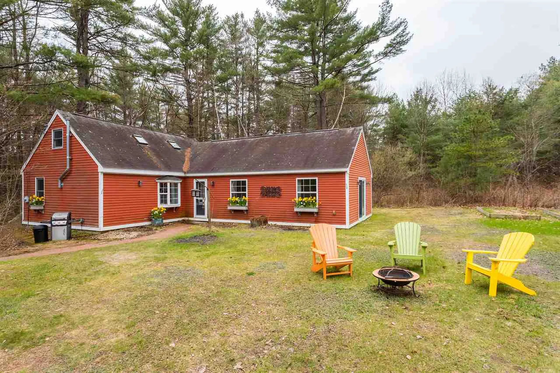 11 Beaver Pond Road Farmington NH 03835