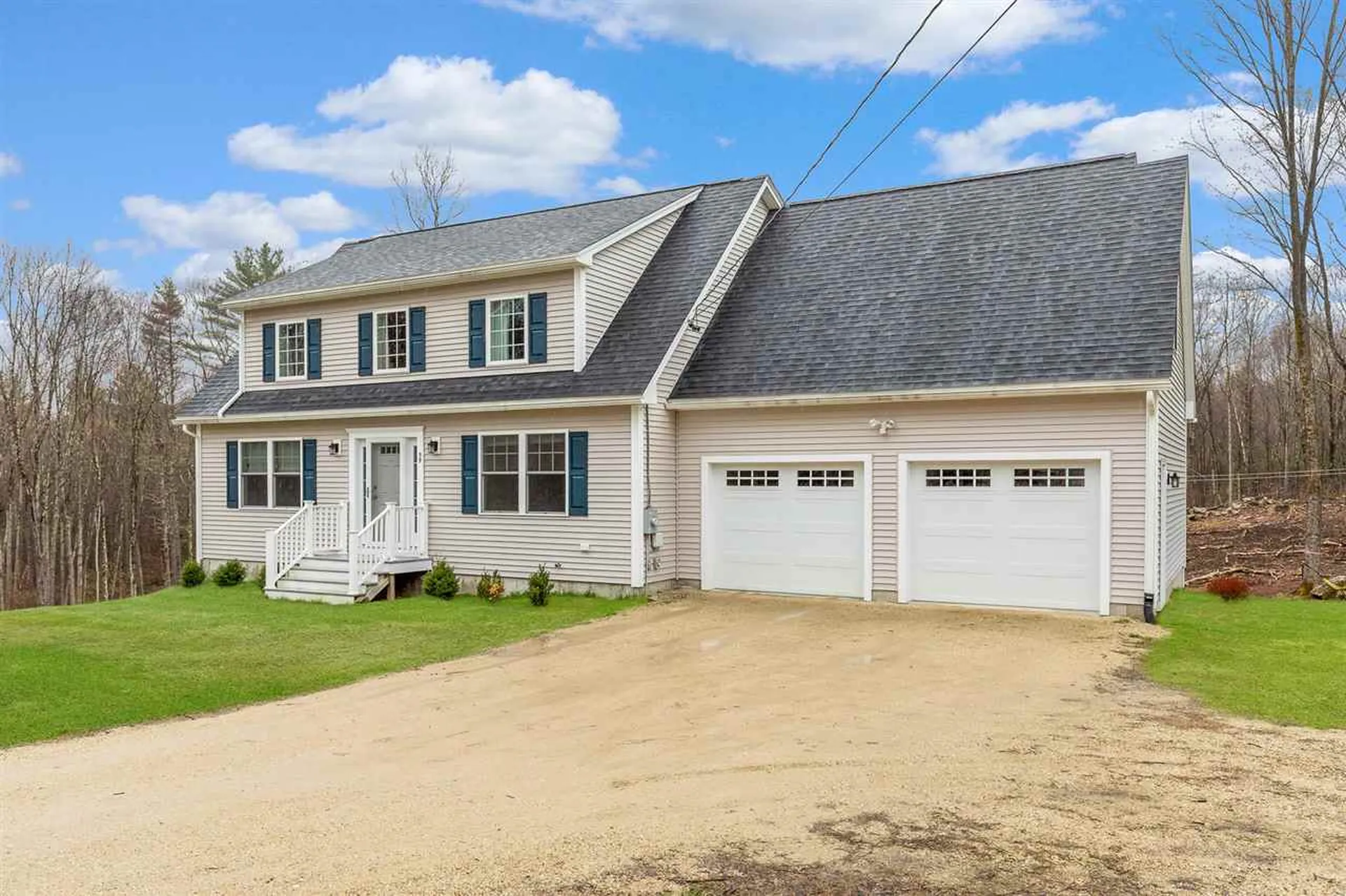 59 Seavey Bridge Road Barrington NH 03825