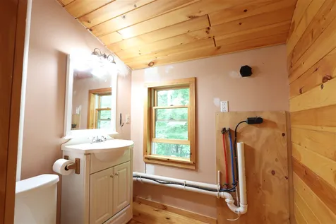 90 Slayton Lane Barnet VT 05821