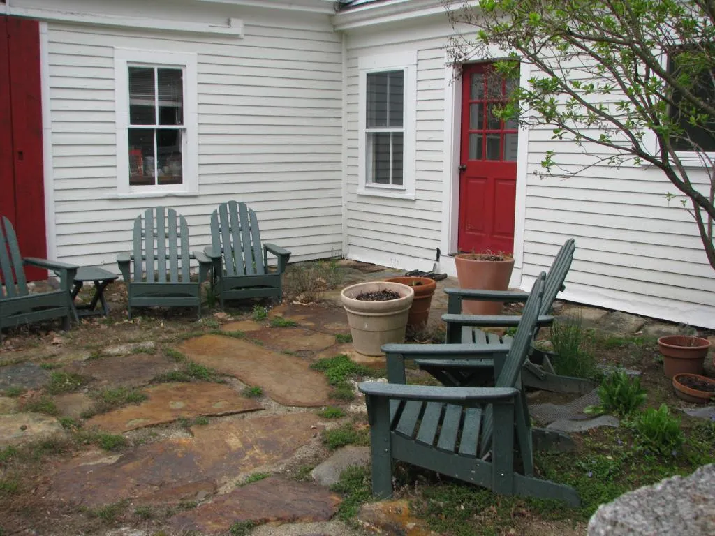 51 Pine Street Peterborough NH 03458