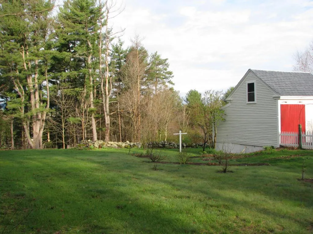 51 Pine Street Peterborough NH 03458