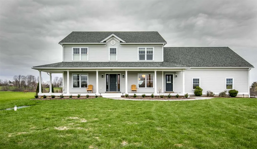 181 Miner Farm Lane Shelburne VT 05482