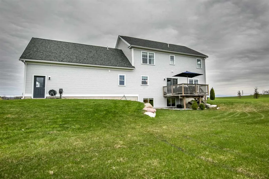 181 Miner Farm Lane Shelburne VT 05482