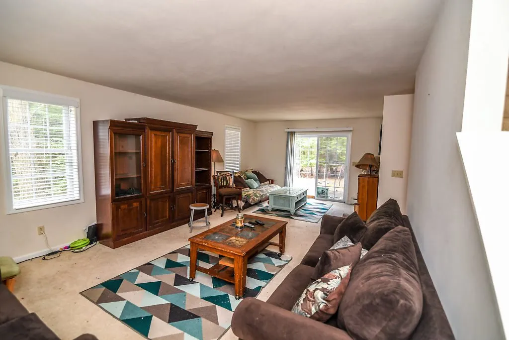 12 Fox Ridge Road Epping NH 03042