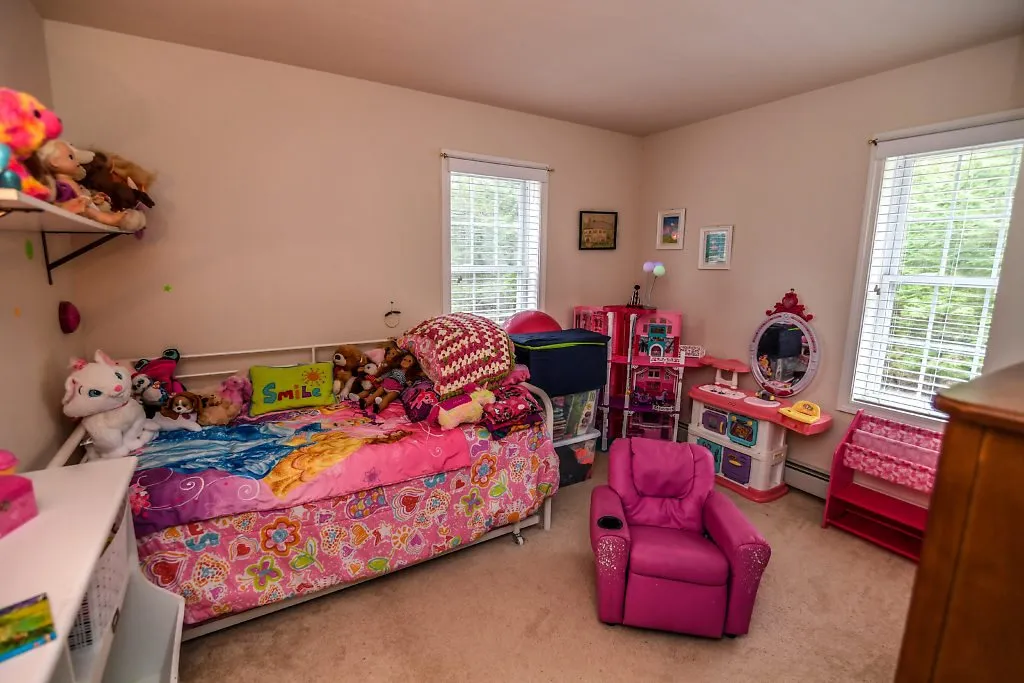 12 Fox Ridge Road Epping NH 03042