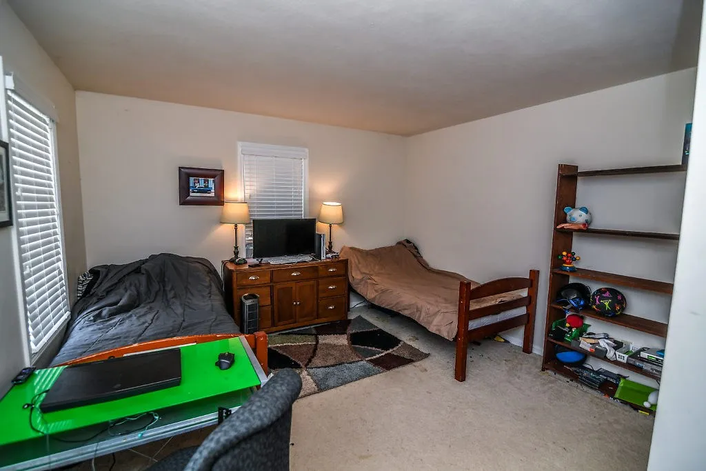 12 Fox Ridge Road Epping NH 03042