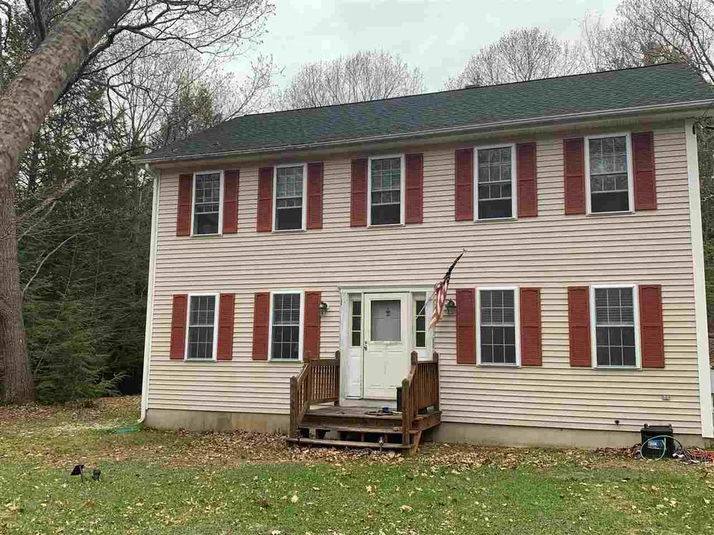 12 Fox Ridge Road Epping NH 03042